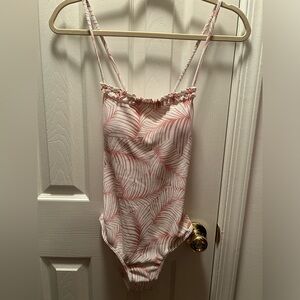 Roxy- NWT, size medium, Palm Tree Dreams, one piece bathing suit